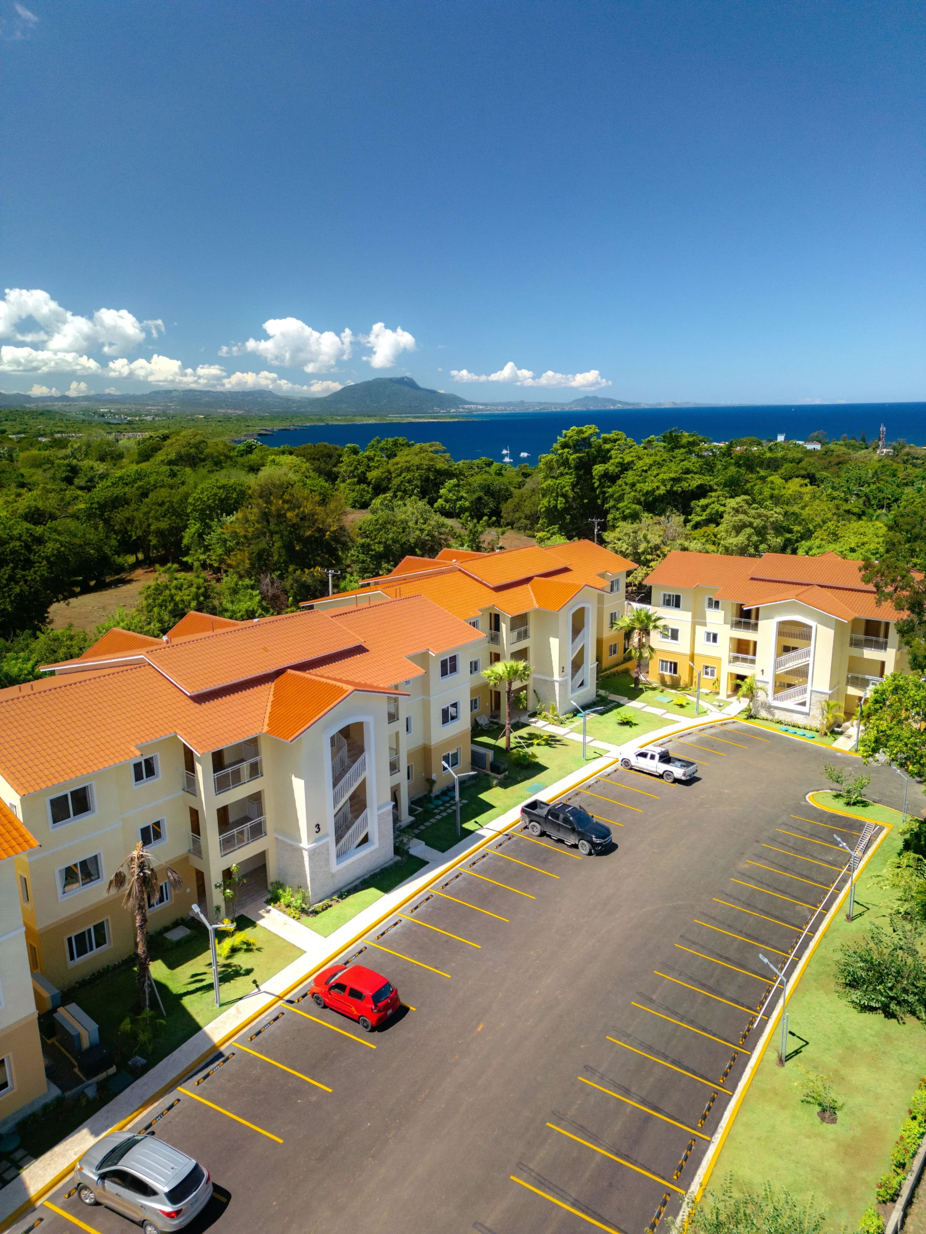 Hill Side Condos — 5