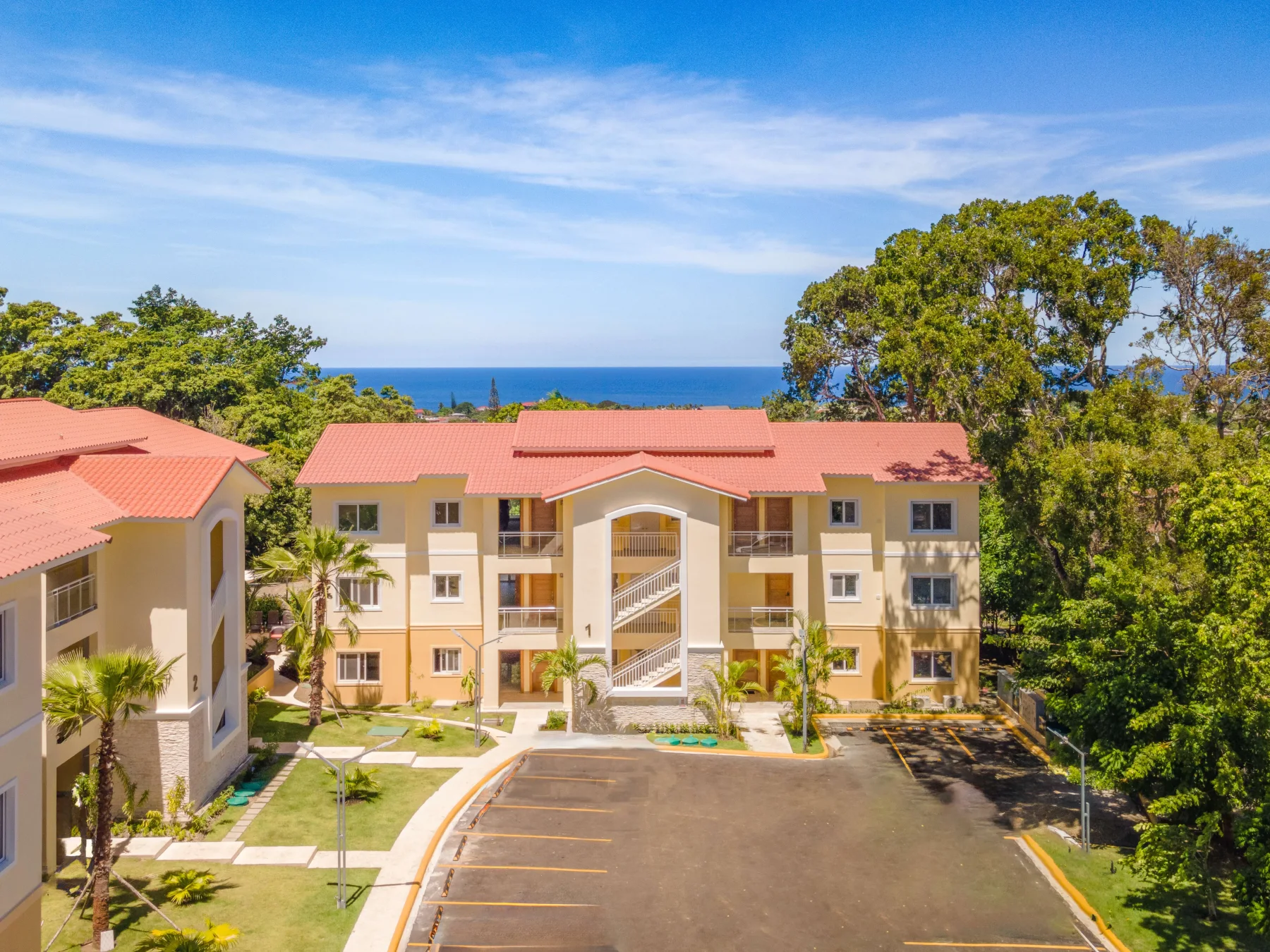 Hill Side Condos — 4