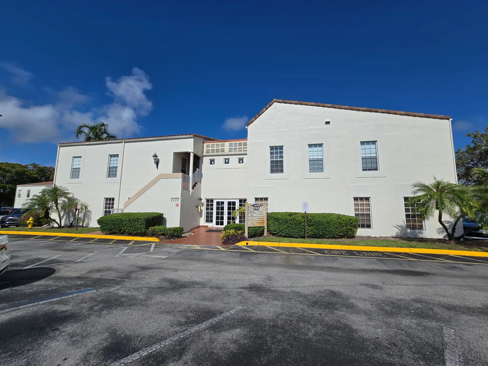 7777 N University Drive, Unit 101S